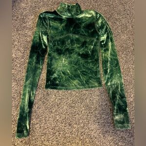 Aritizia Wilfred Velvet Velour Green Long Sleeve Cropped XXS Extra Extra Small